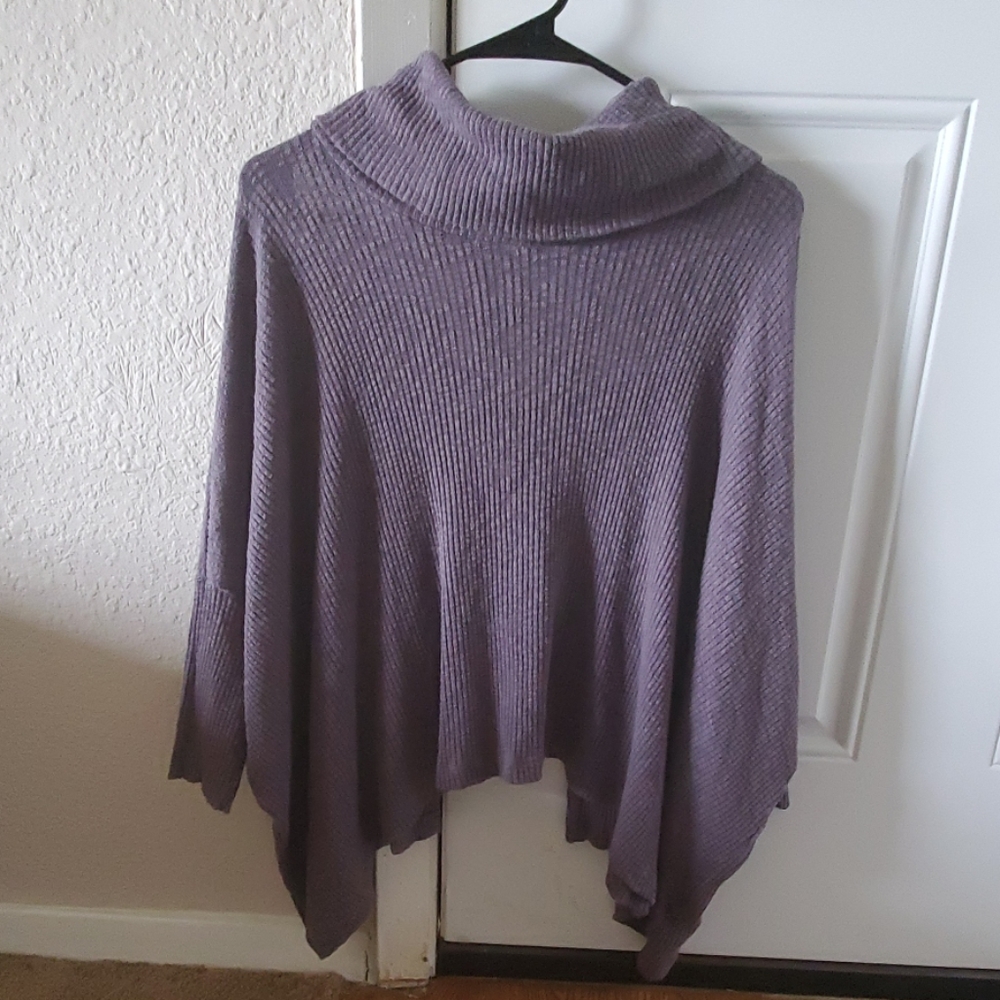 FREE PEOPLE BEACH LAVENDER SWEATER
